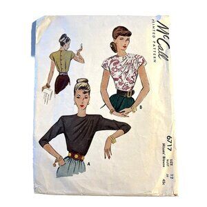 McCalls 6717 Draped Front Blouse Back Button Bust 30 1940s RARE